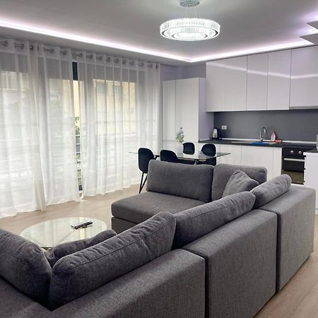 Appartement New Bazaar 2022 à Tirana Extérieur photo