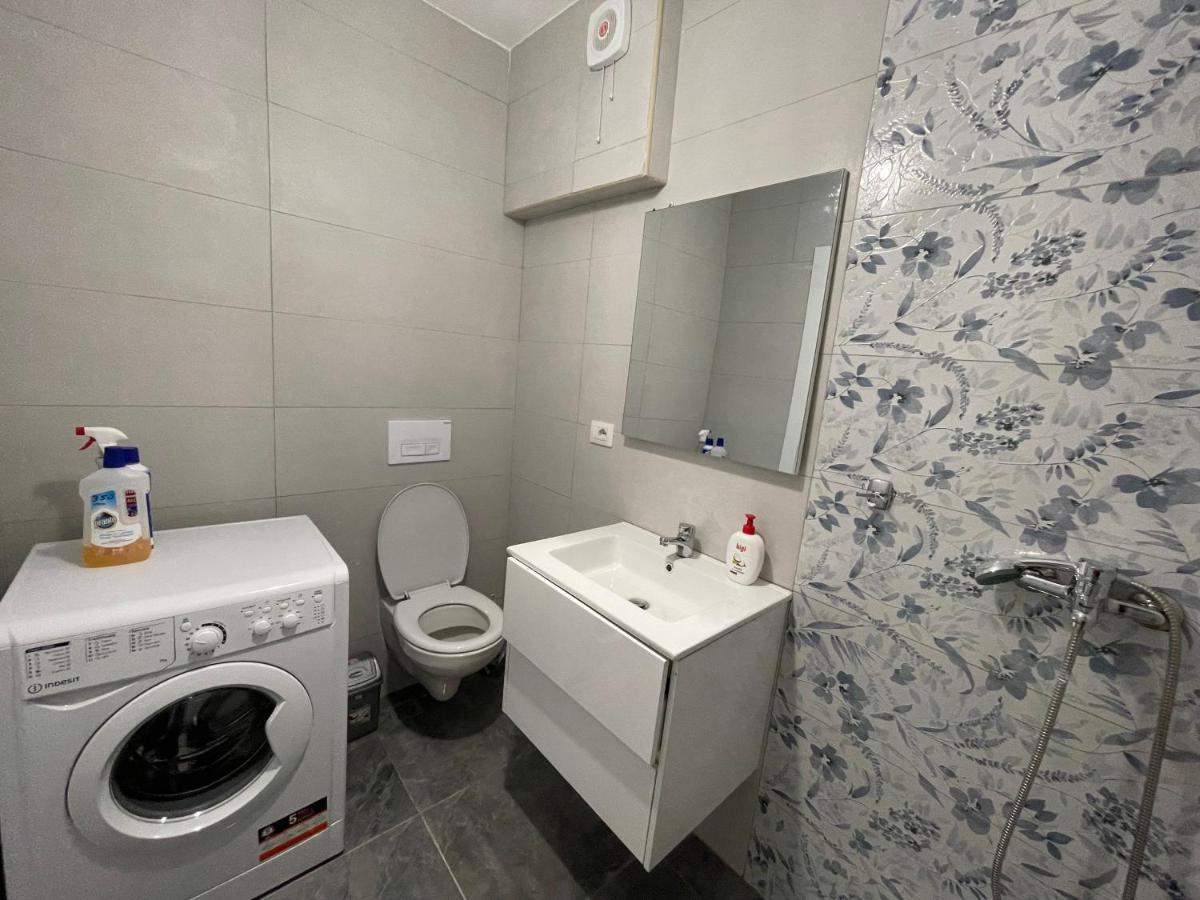 Appartement New Bazaar 2022 à Tirana Extérieur photo