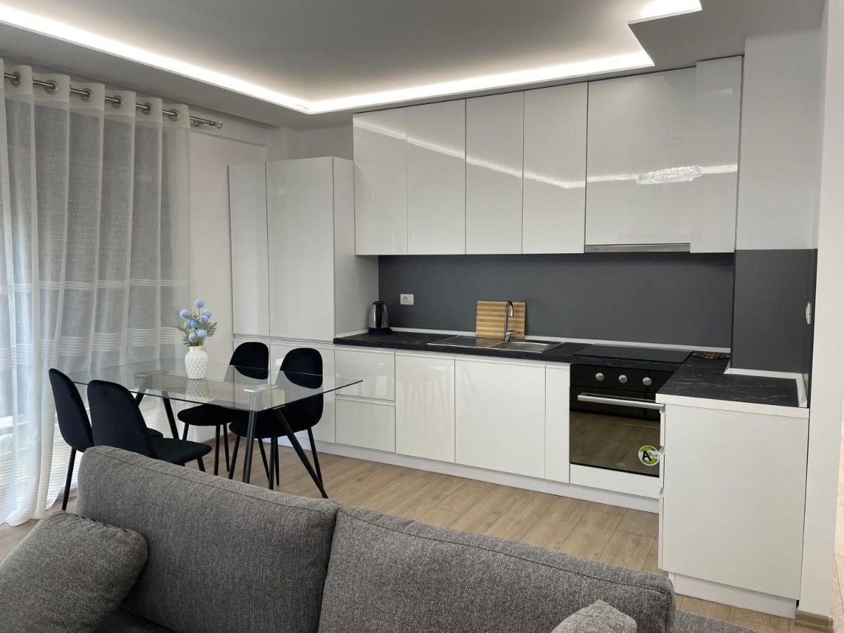 Appartement New Bazaar 2022 à Tirana Extérieur photo