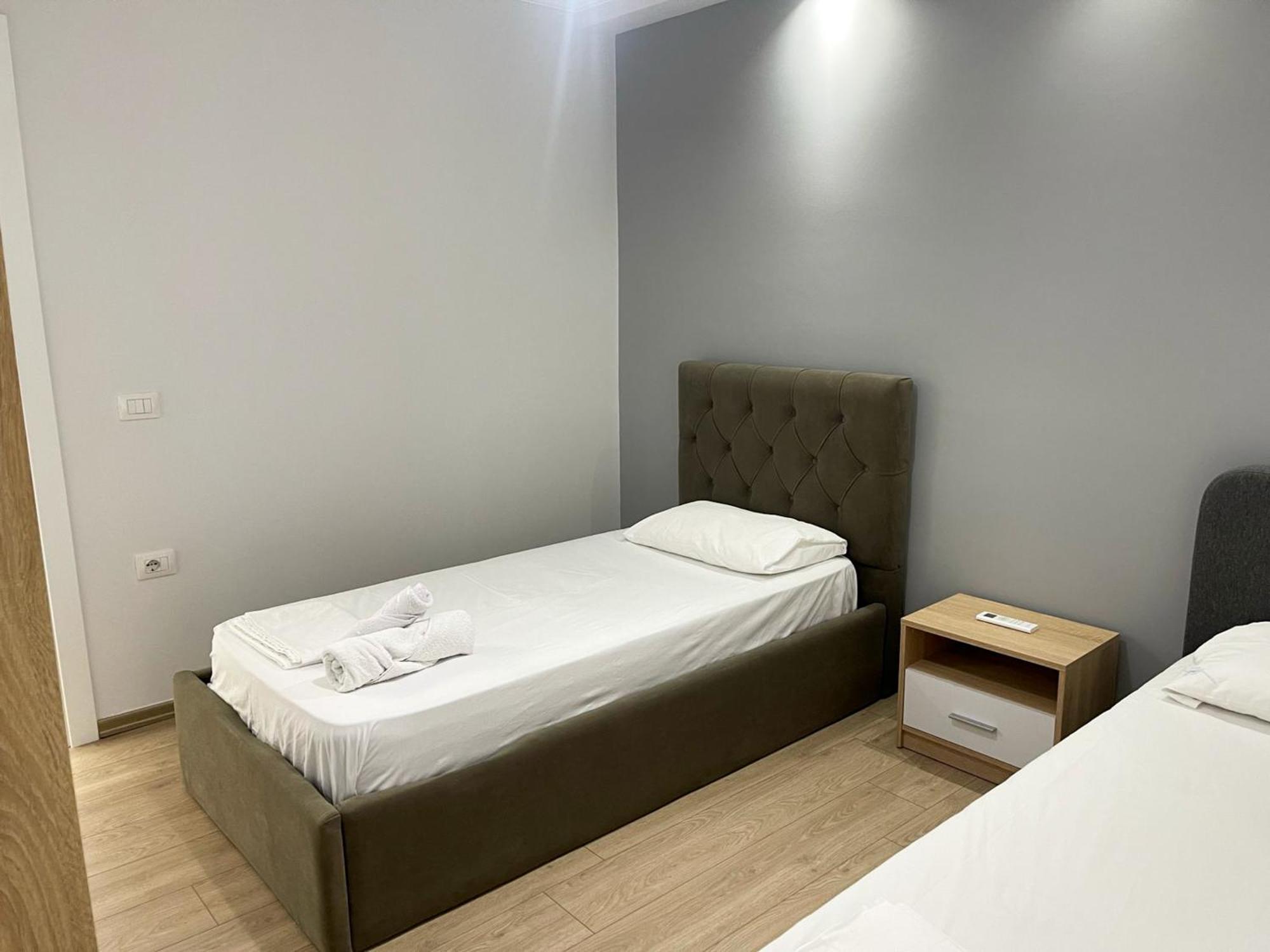 Appartement New Bazaar 2022 à Tirana Extérieur photo