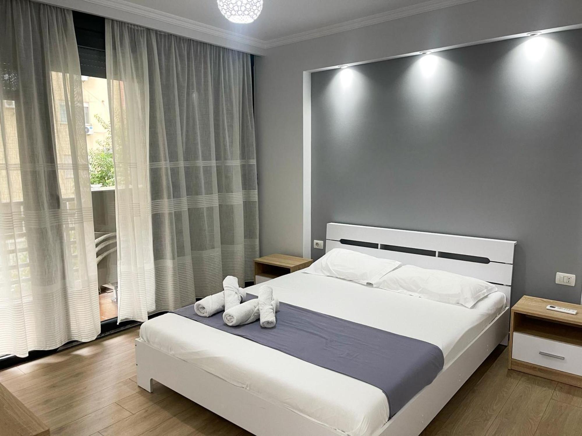 Appartement New Bazaar 2022 à Tirana Extérieur photo